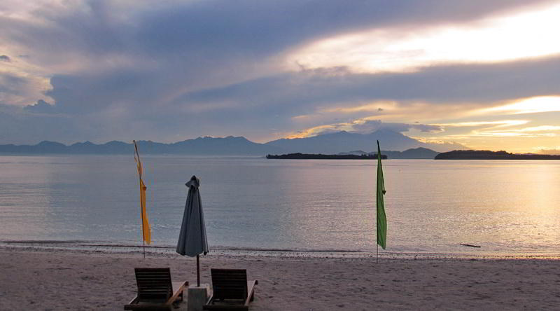 Sonnenuntergang bei Gili Nanggu © Rima Suharkat