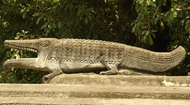 Steinfigur auf Sumba