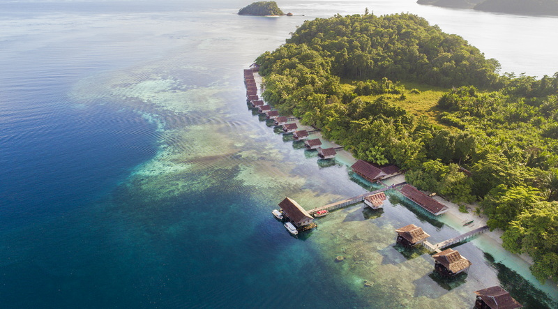 Papua Paradise Eco Resort aus der Luft © Lotus Hotels