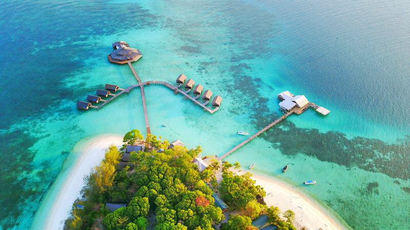 Lankayan Island Dive Resort © Pulau Sipadan Resort & Tours