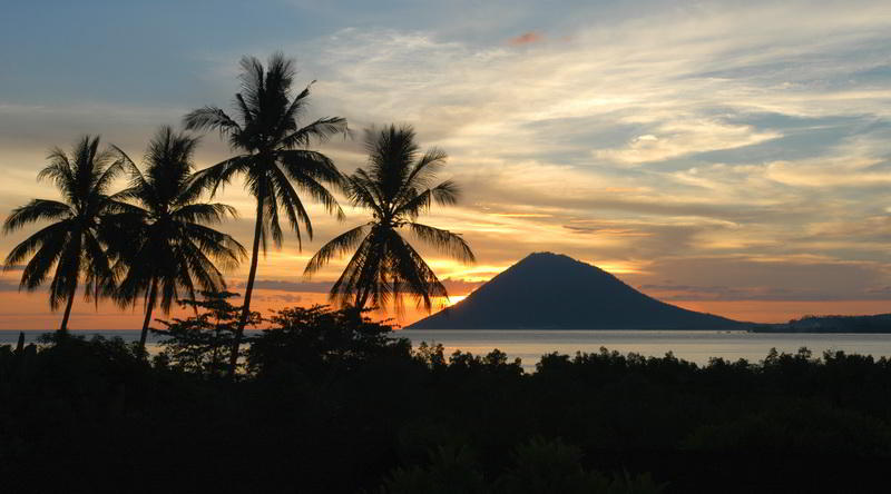 Manado Tua in Bunaken National Park © Ministry of Culture and Tourism, Republic of Indonesia