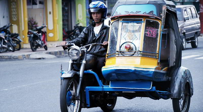 Becak in Medan © Ministry of Culture and Tourism, Republic of Indonesia