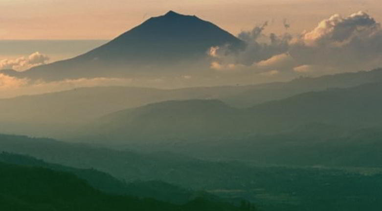 Gunung Kerinci © Ministry of Culture and Tourism, Republic of Indonesia