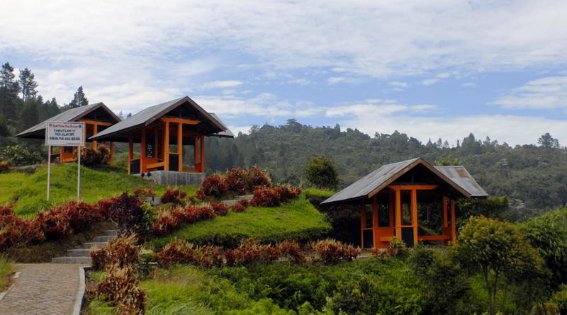 Puncak Lawang, Sumatra © Ministry of Culture and Tourism, Republic of Indonesia