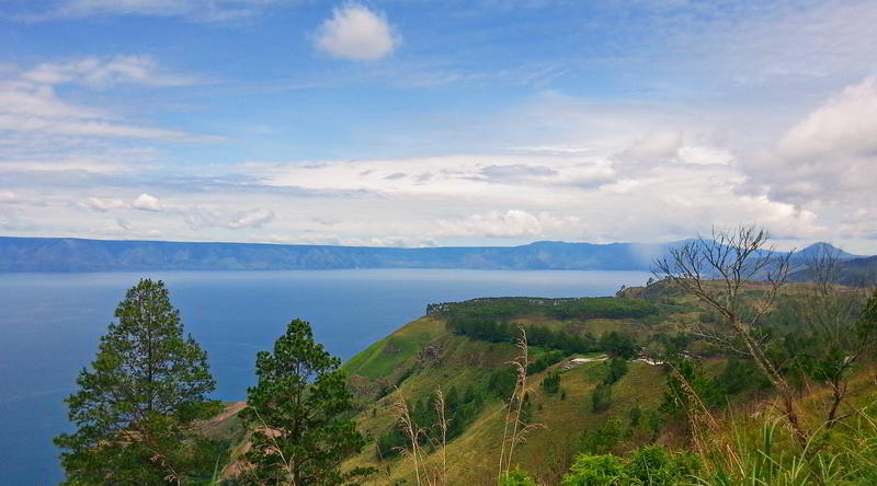 Der Tobasee in Sumatra © Rima Suharkat